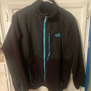 North Face Denali XL Woman’s.